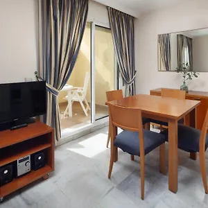 https://pueblo-marina-seaside-apartaments-by-alfresco-stays.1costadelsol.com